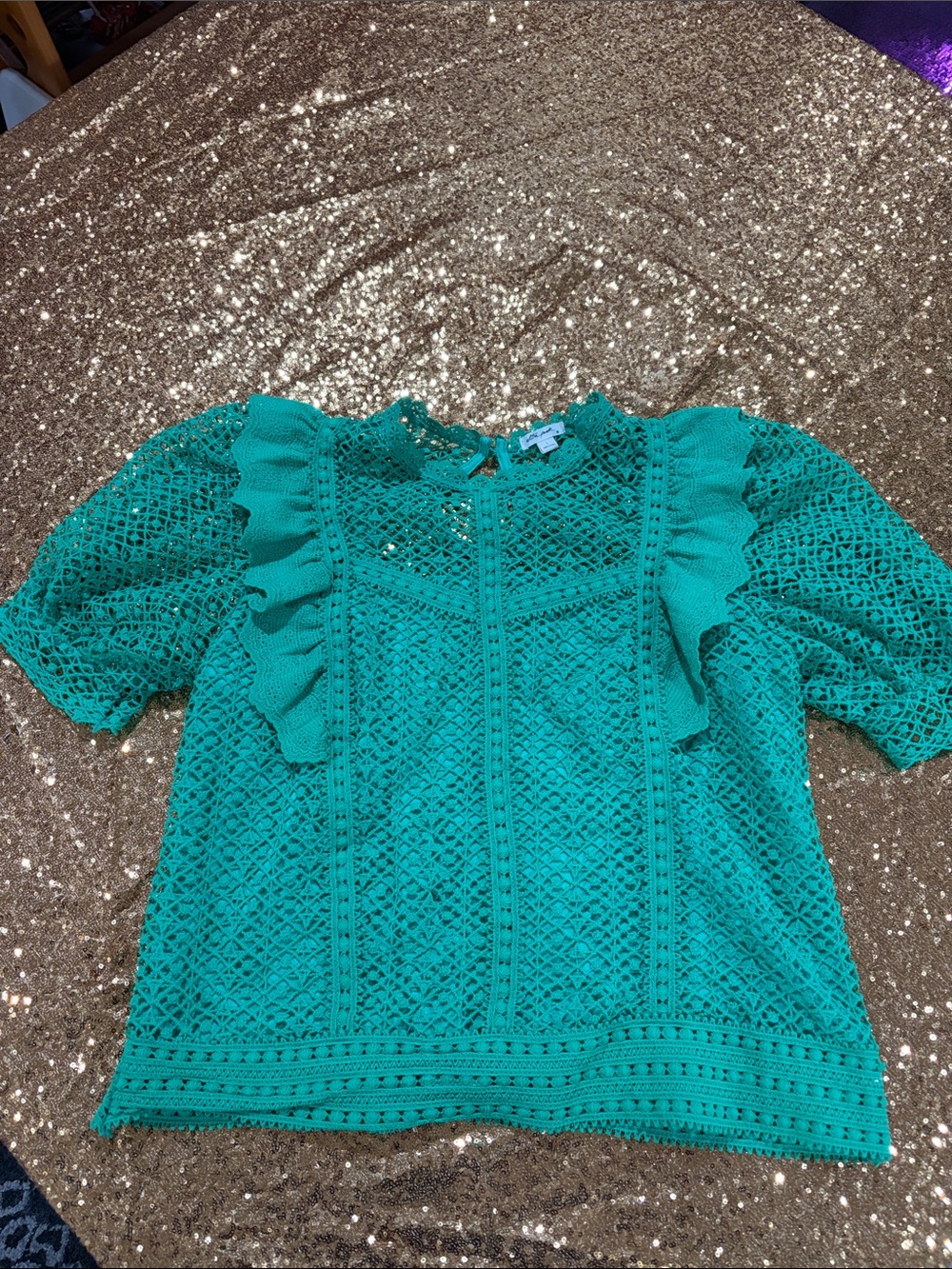 Ultra Pink green Lace Ruffle Short Sleeve Blouse